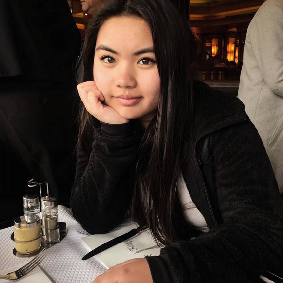 Meet your Posher, Alexis - Picture 1 of 1